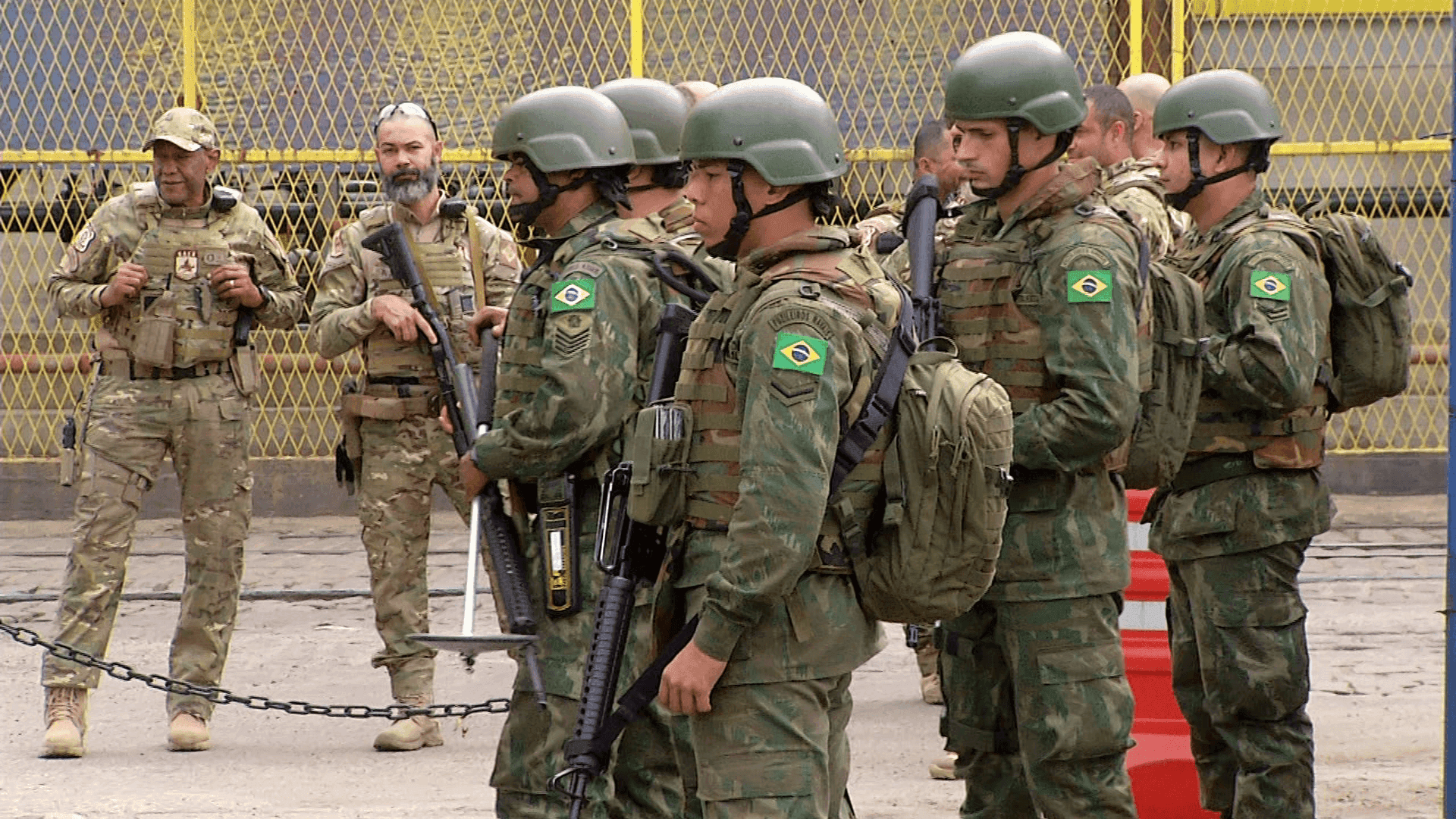 Atuação de agentes das Forças Armadas nos portos