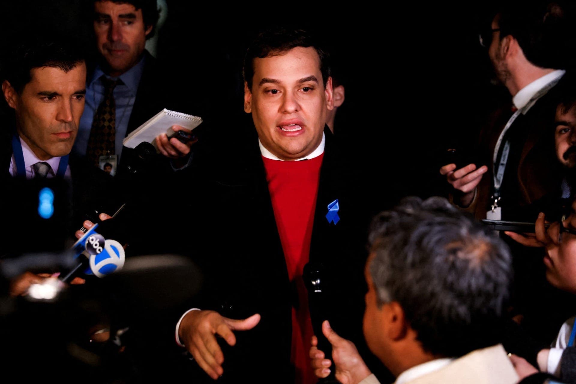 George Santos deve ser preso