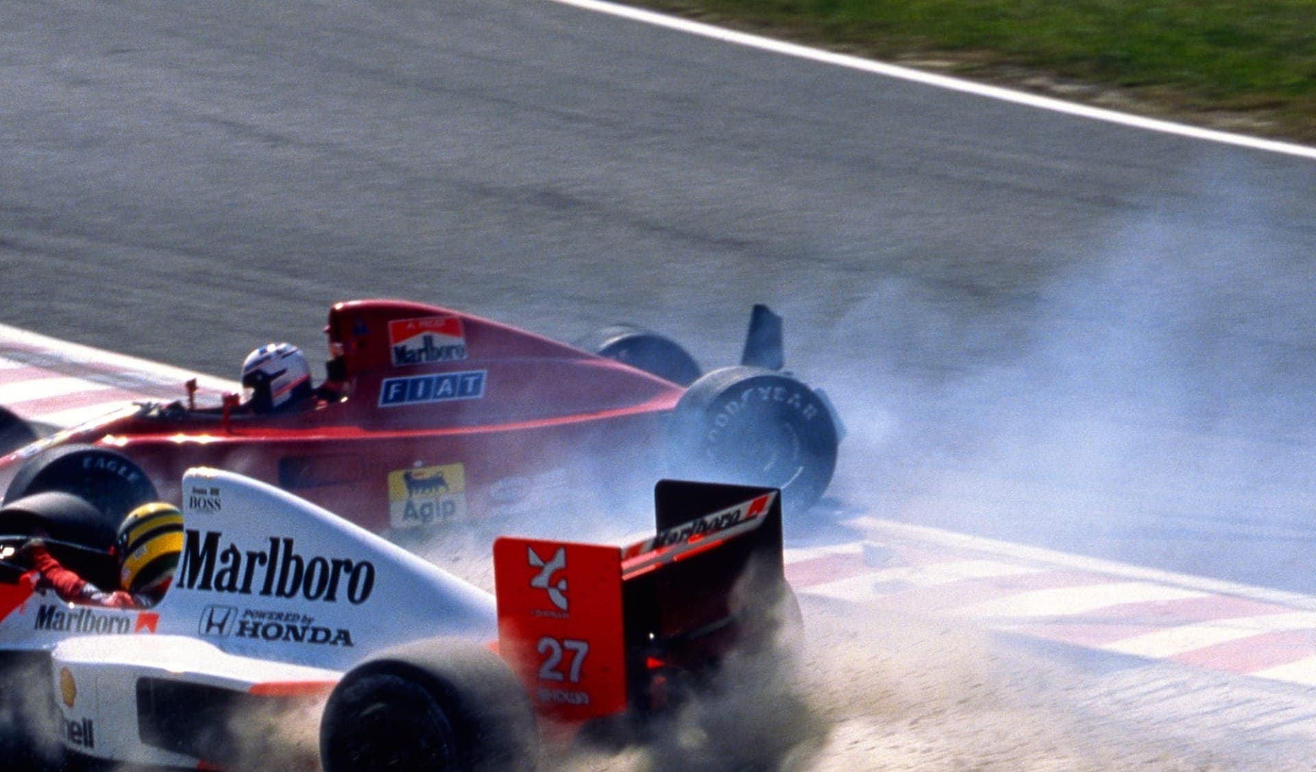 Ayrton Senna (McLaren) e Alain Prost (Ferrari) no GP do Japão 1990