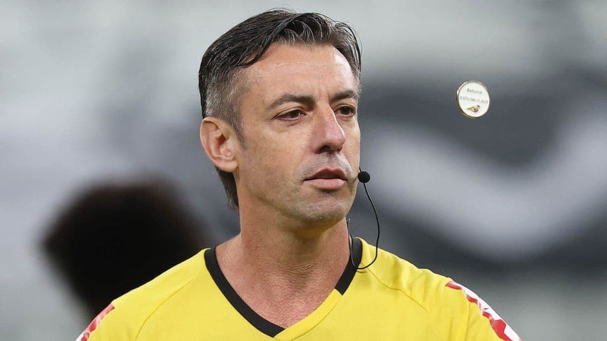 Claus vai apitar a final do Paulista