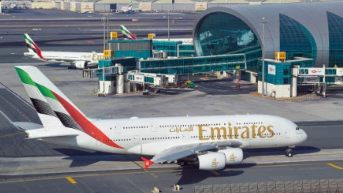 Avião da companhia aérea Emirates