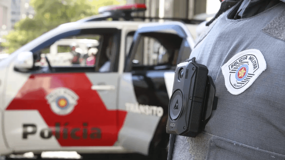 Homem morre após cair de escada em obra em Jacareí