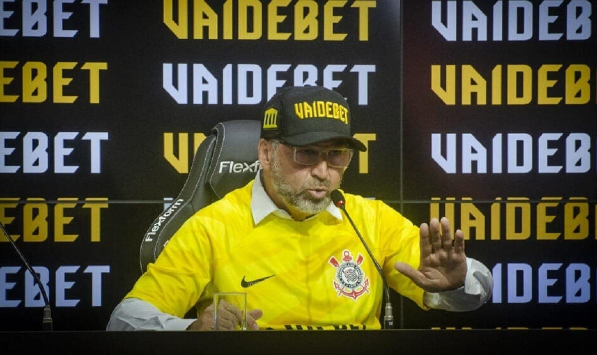 Augusto Melo foi intimado a prestar depoimento na condição de investigado
