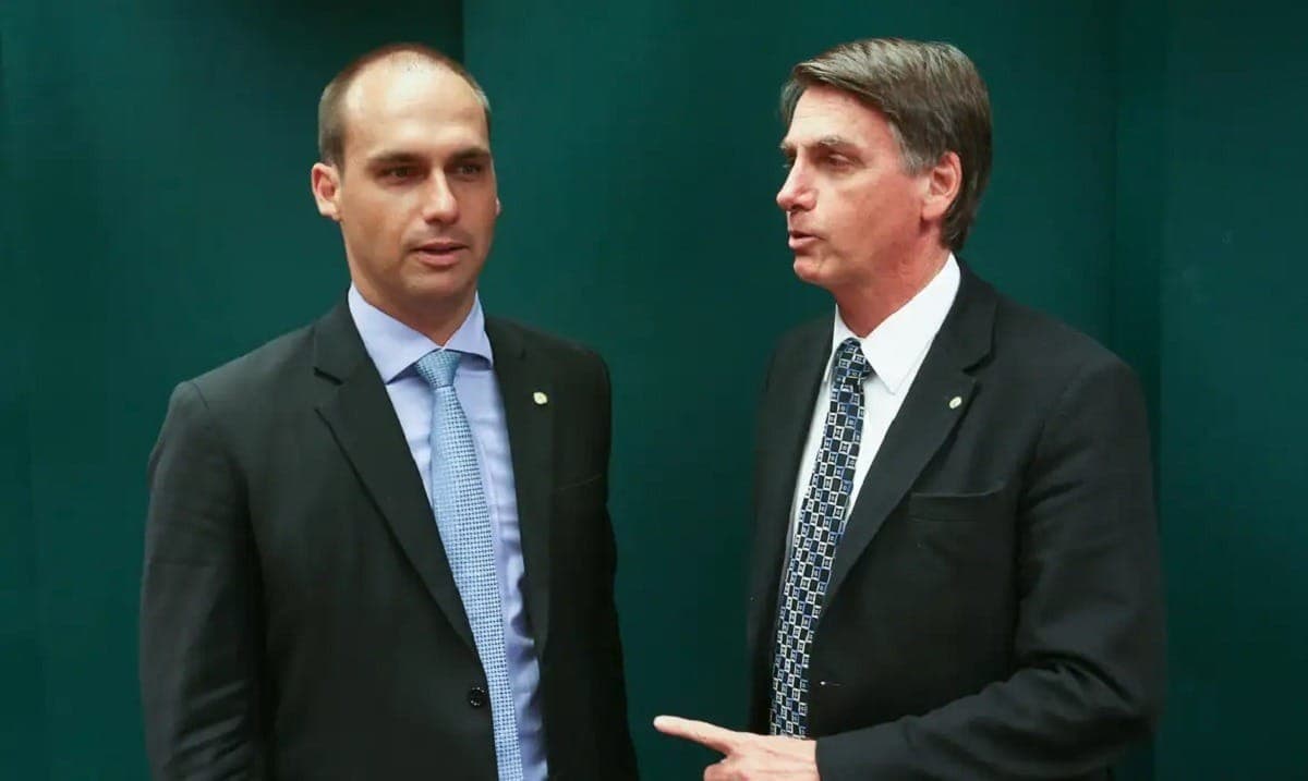 Eduardo e Jair Bolsonaro