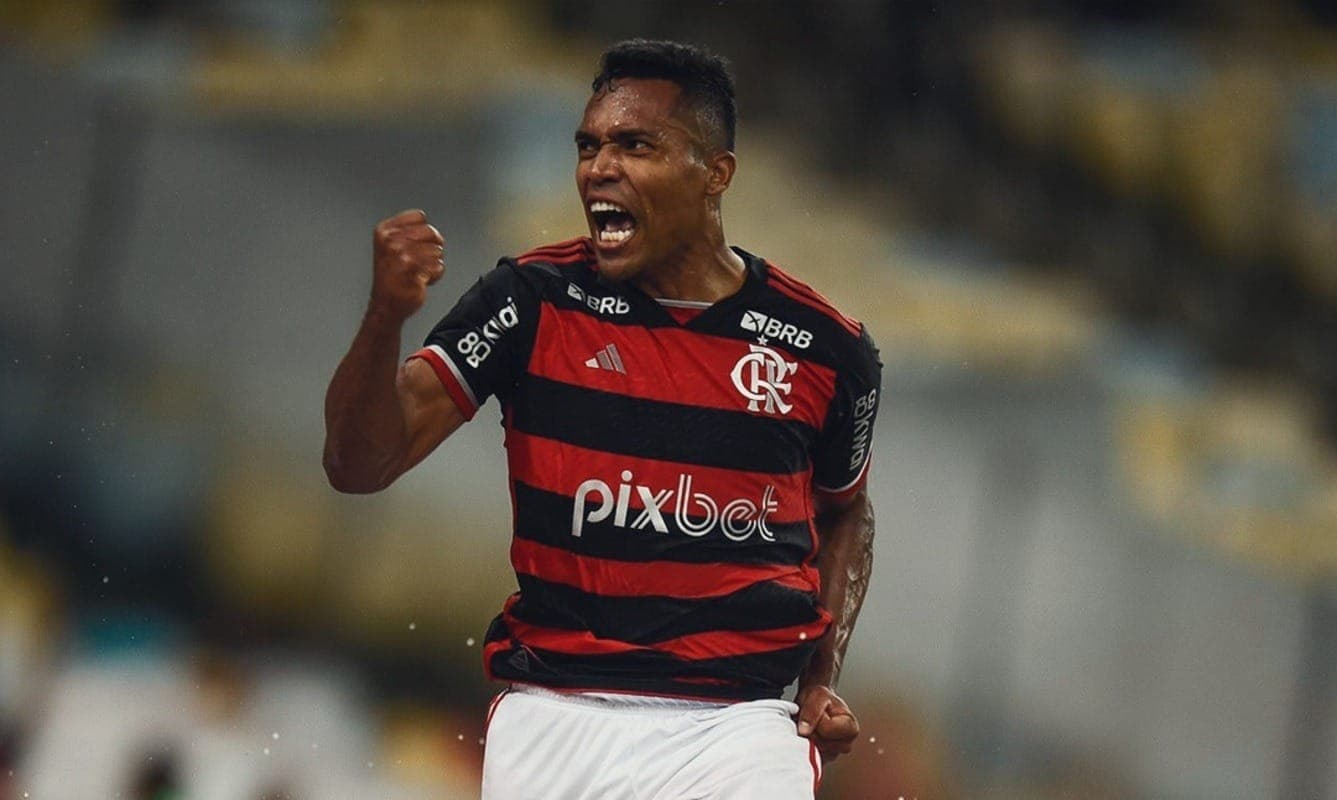 Alex Sandro fez o primeiro gol dele pelo Flamengo contra o Corinthians, pela Copa do Brasil em 2024