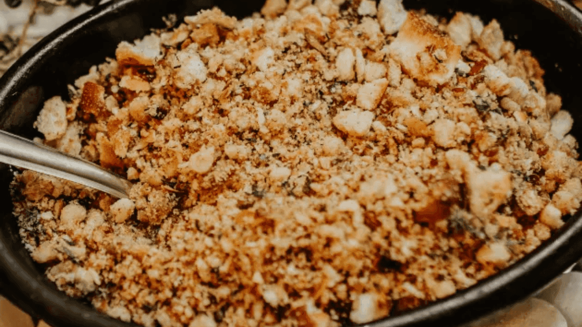Faça uma deliciosa farofa de biscoito de polvilho