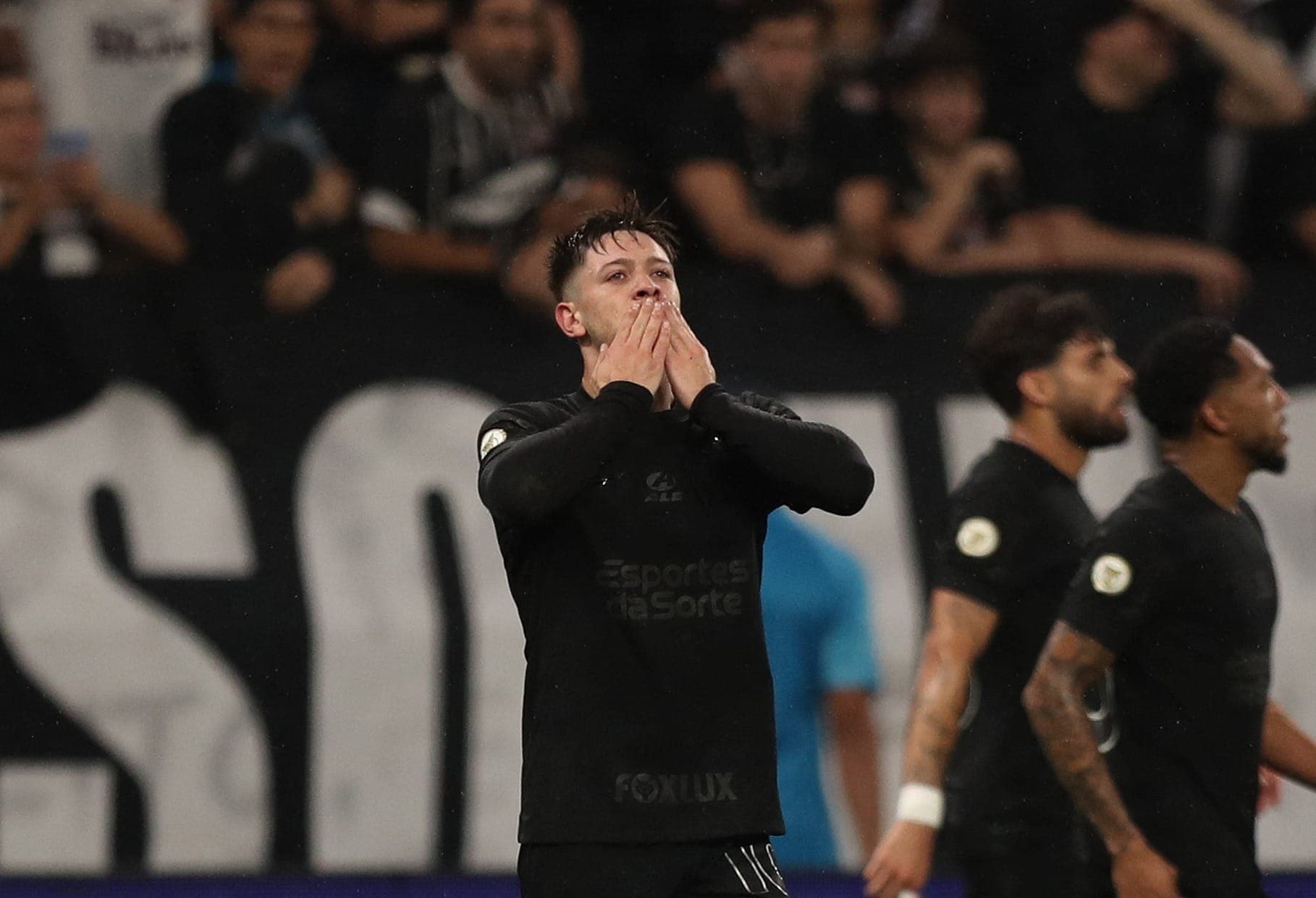 Garro comemora gol do Corinthians contra o Palmeiras