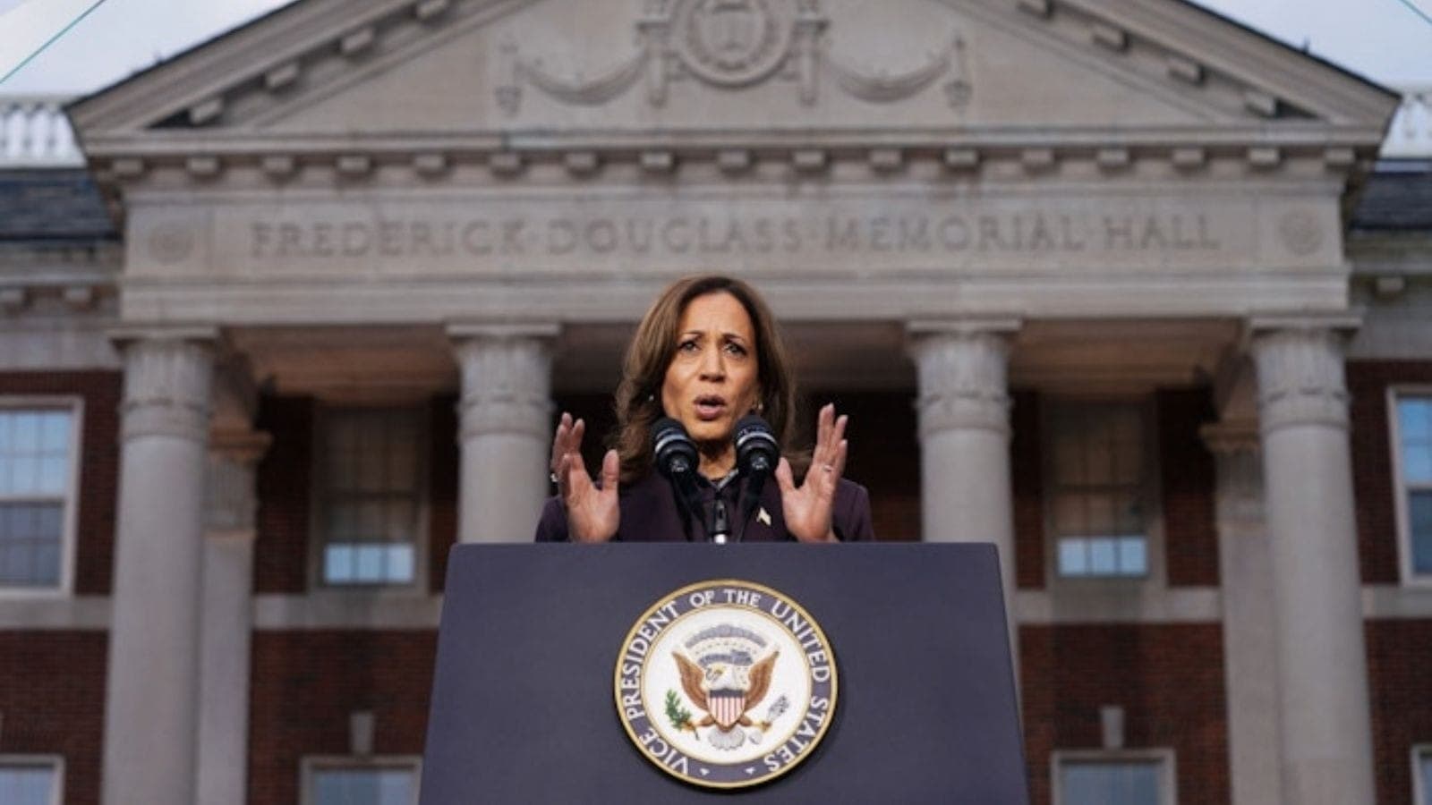 Kamala Harris em discurso após derrota para Trump