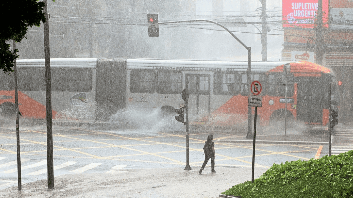 O maior volume de precipitação foi de 12,46 mm em Barão Geraldo