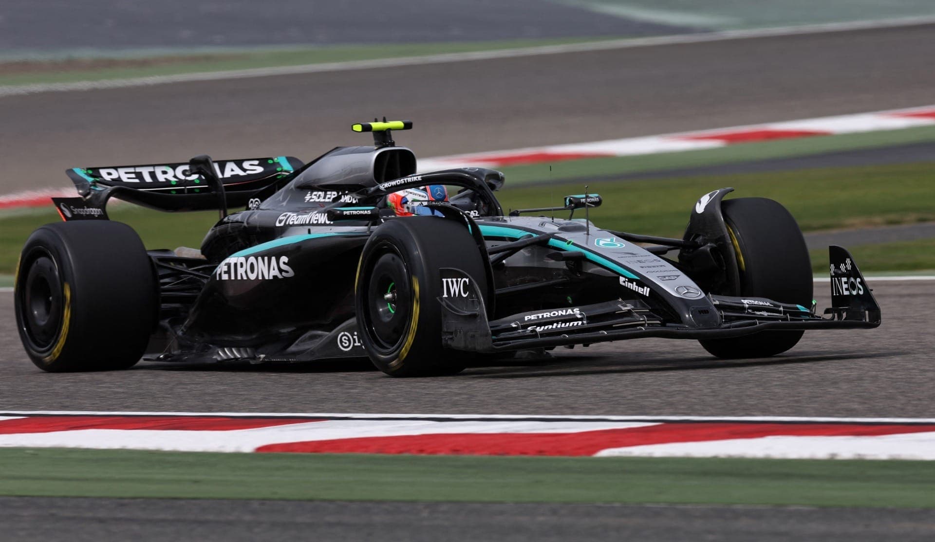 Andrea Kimi Antonelli é o novato da F1 mais buscado no Google em 2025