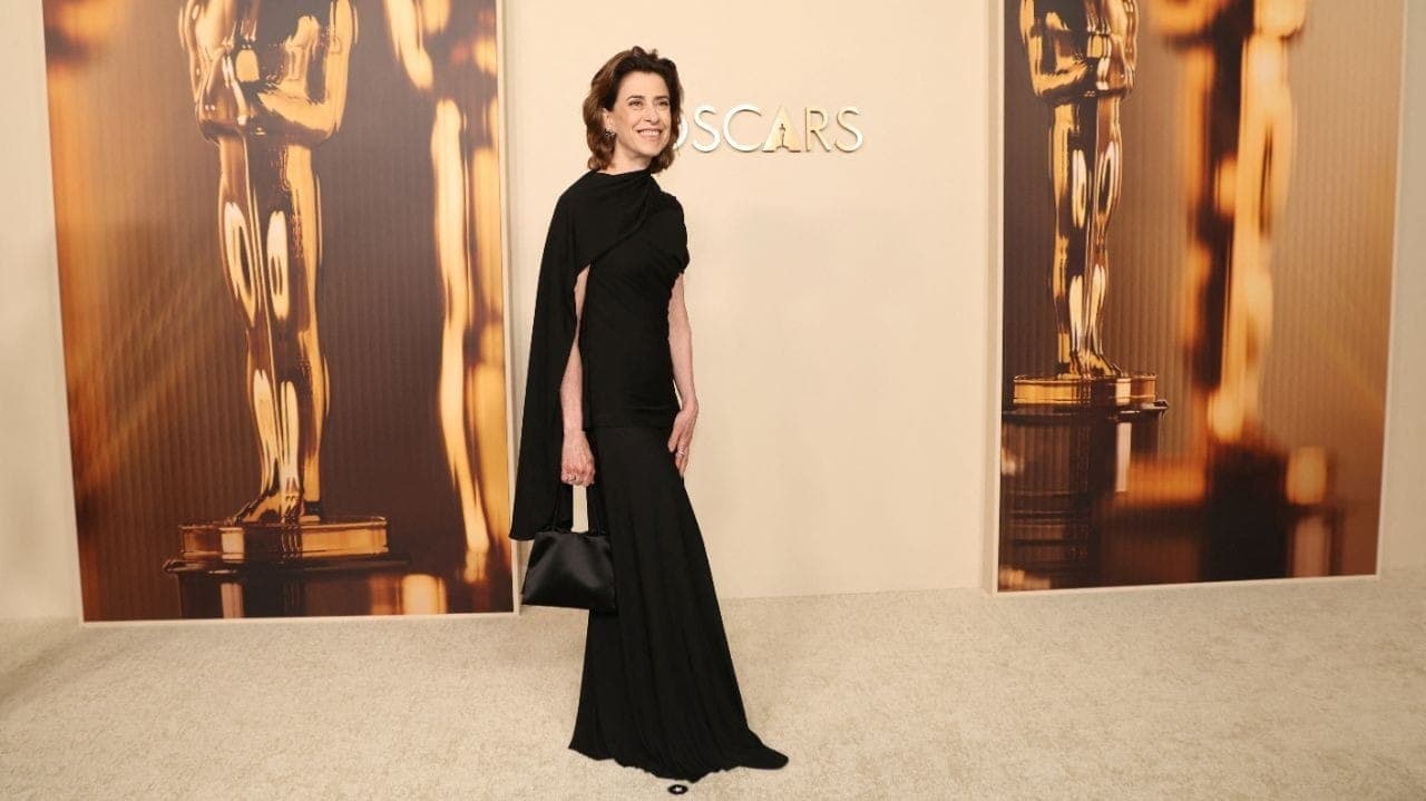 Fernanda Torres durante jantar de indicados ao Oscar