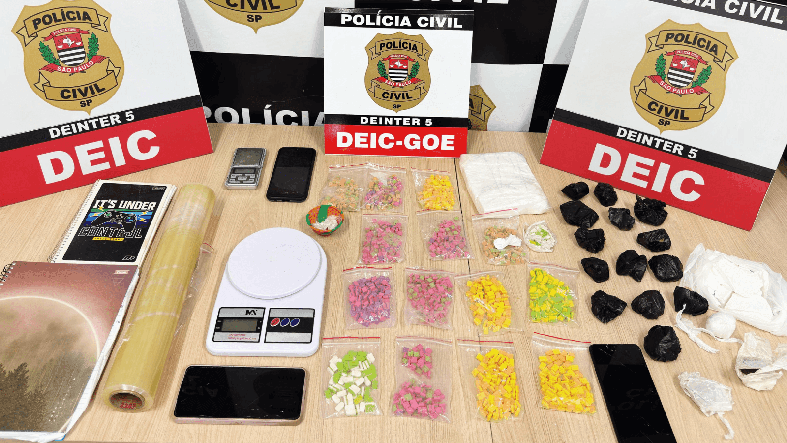 Foram aprendidos mais de 1,3 mil comprimidos de ecstasy