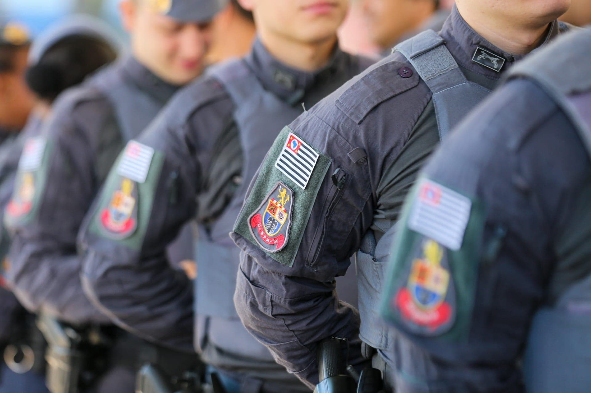 Policiais durante inauguração da Base da PM "Praça Agente Cícero"