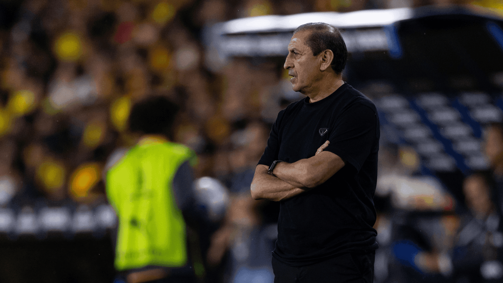 Ramón Díaz está pressionado no cargo após a derrota por 3 a 0 para o Barcelona-EQU, pela Libertadores