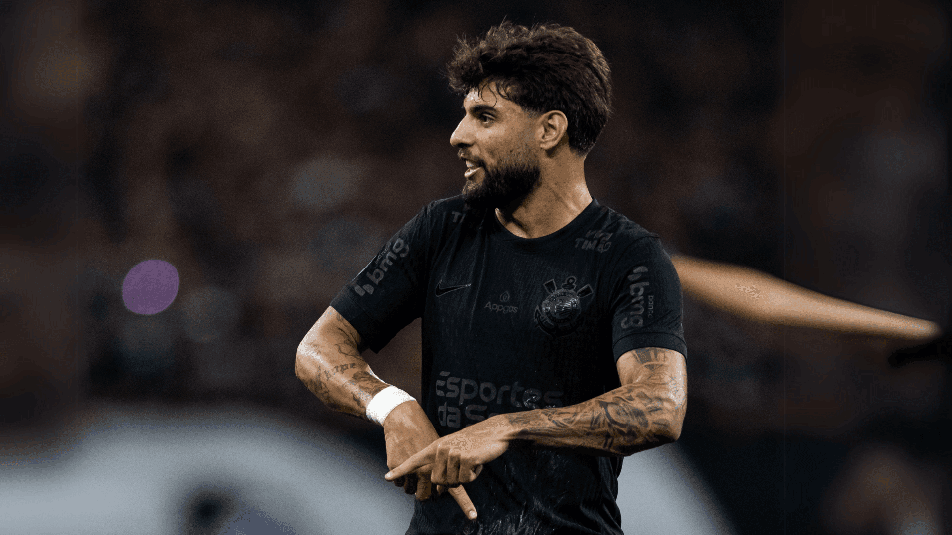 Yuri Alberto comemora gol contra o Santos na semifinal do Campeonato Paulista