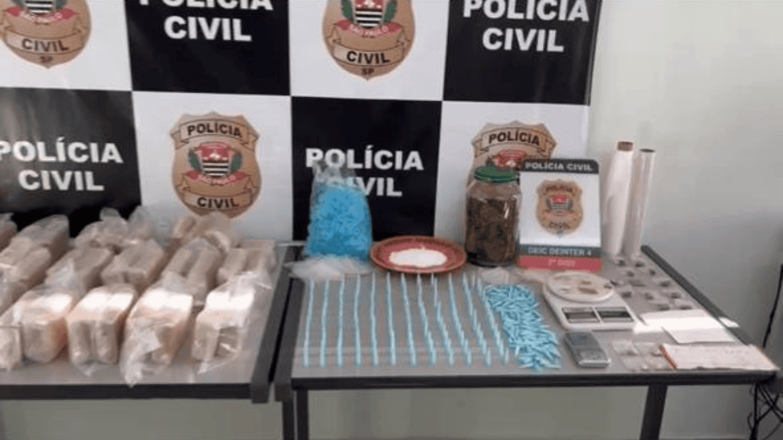 As drogas estavam escondidas na casa dos suspeitos