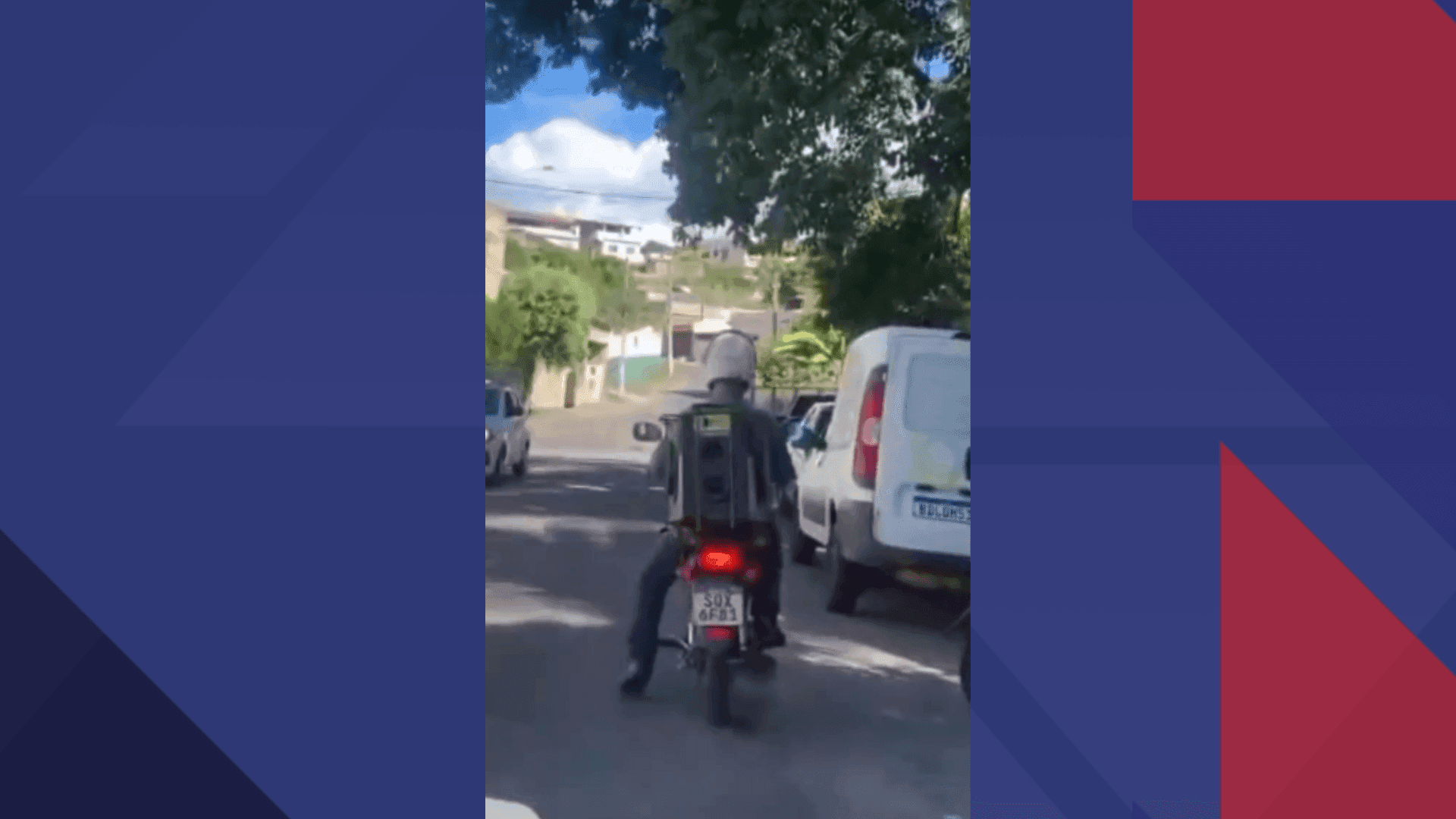 Um vídeo que circula nas redes sociais mostra o veículo, que portava uma caixa de som
