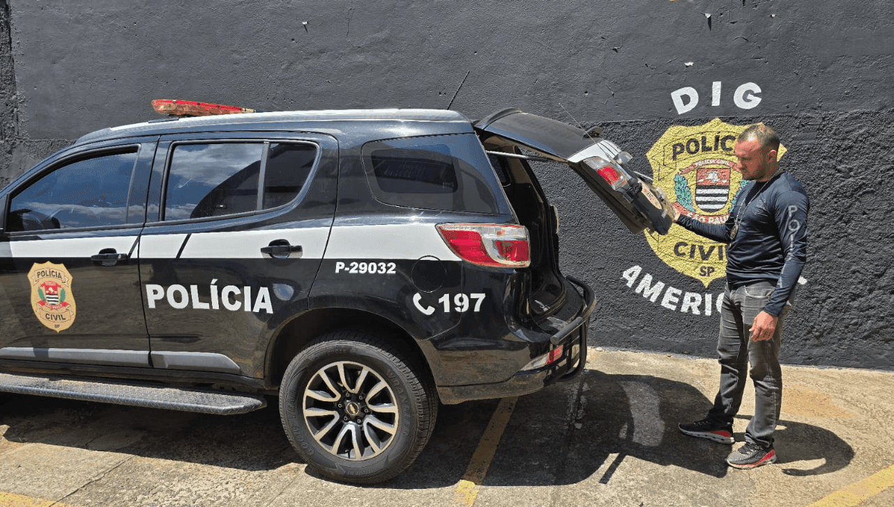 Ele estava foragido da Justiça de José do Rio Preto, onde o crime teria ocorrido, desde o ano passado