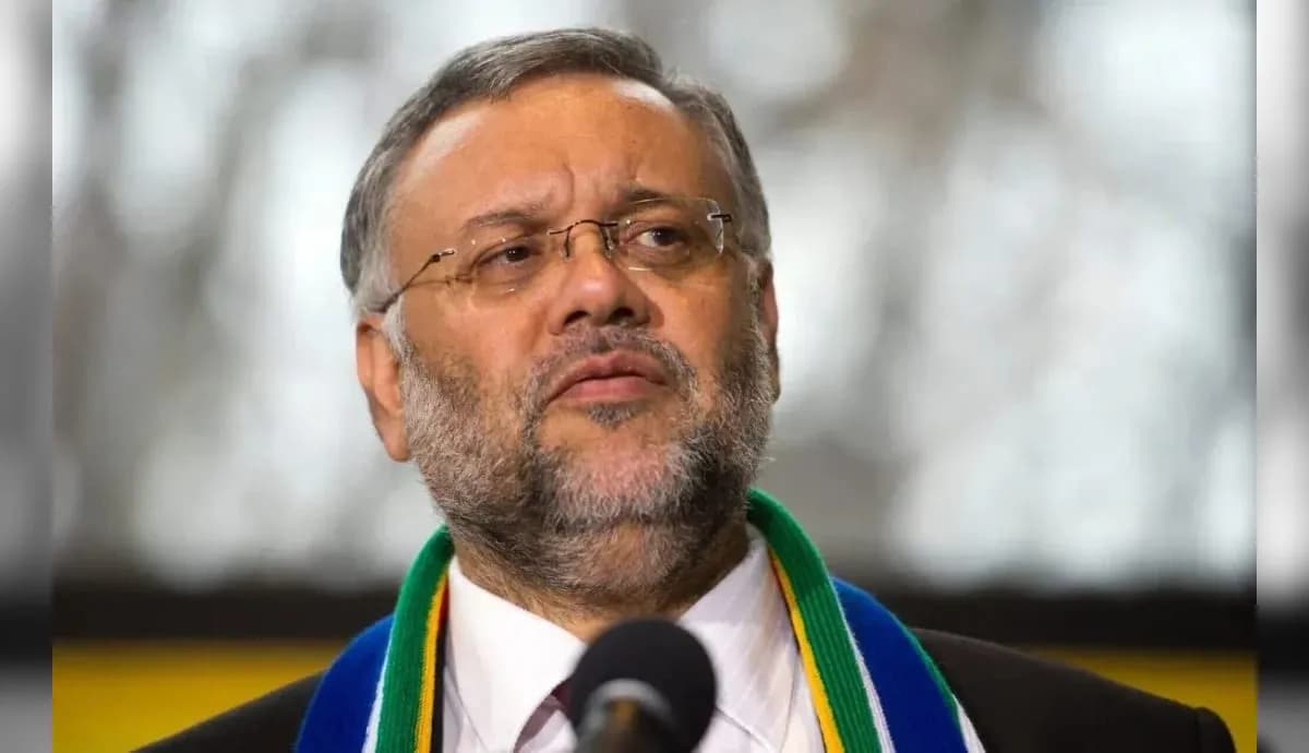 África do Sul lamenta a expulsão de embaixador nos EUA