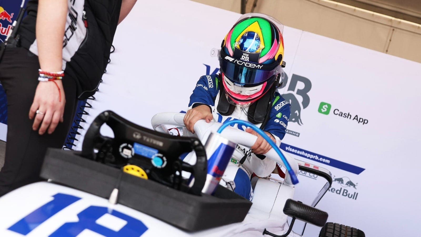 Rafaela Ferreira somou quatro pontos com a primeira corrida na China