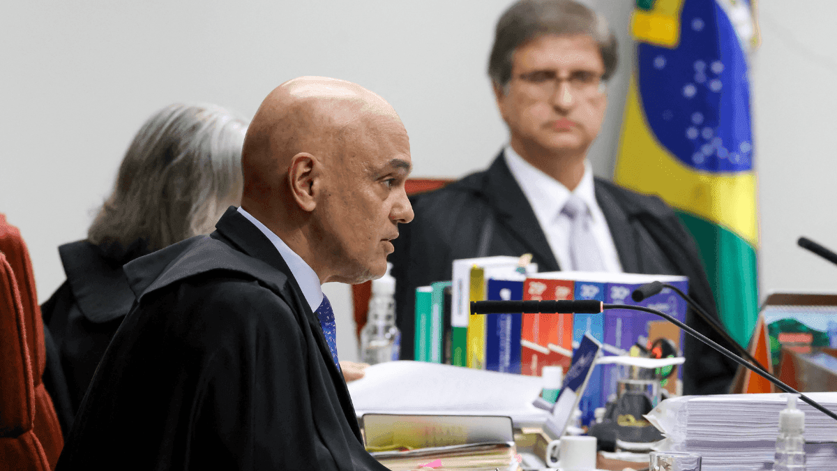 Alexandre de Moraes durante julgamento de Bolsonaro em 25 de março de 2025