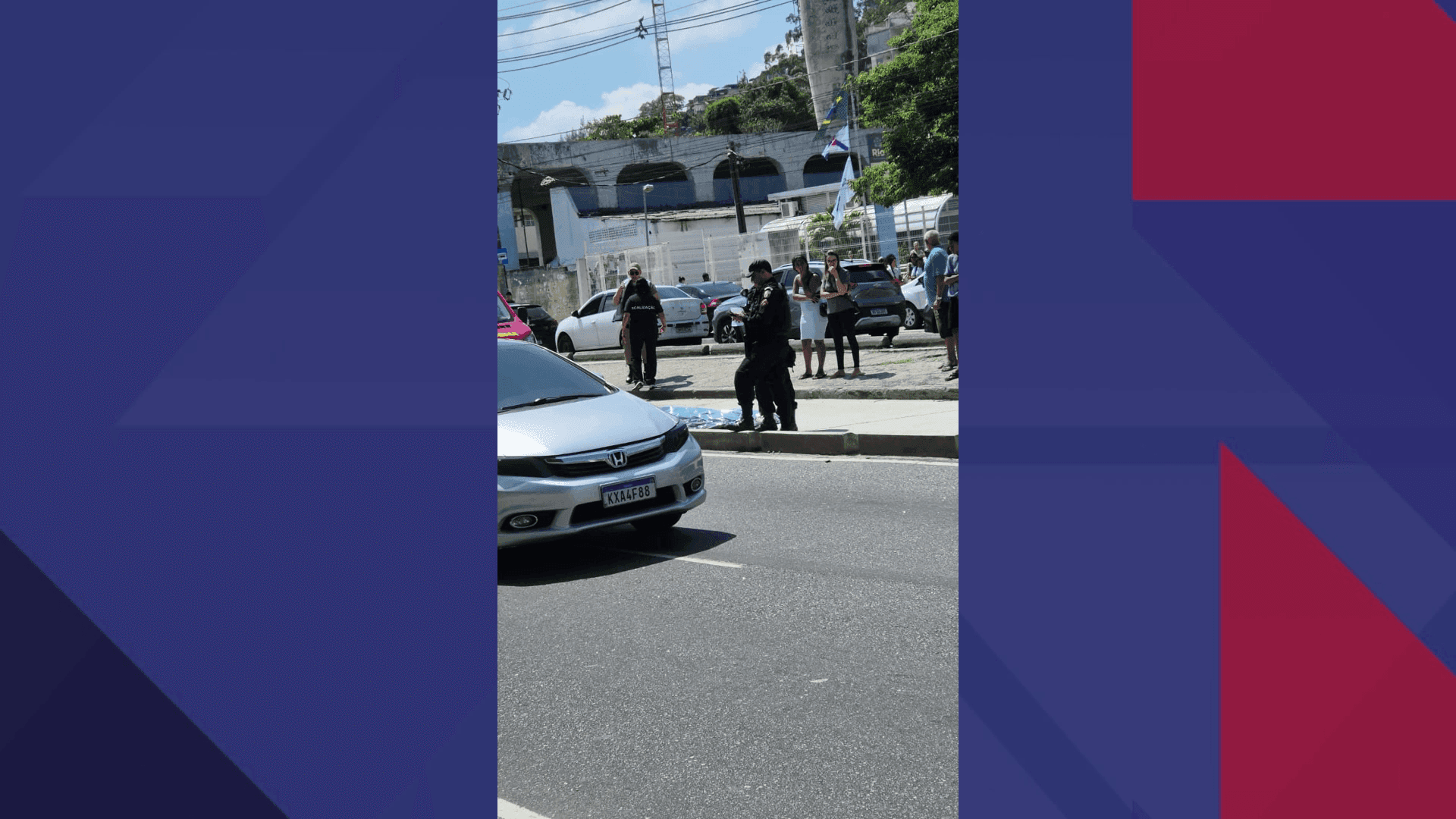 O caso aconteceu na Rua Cândido Benício, na Zona Oeste do Rio