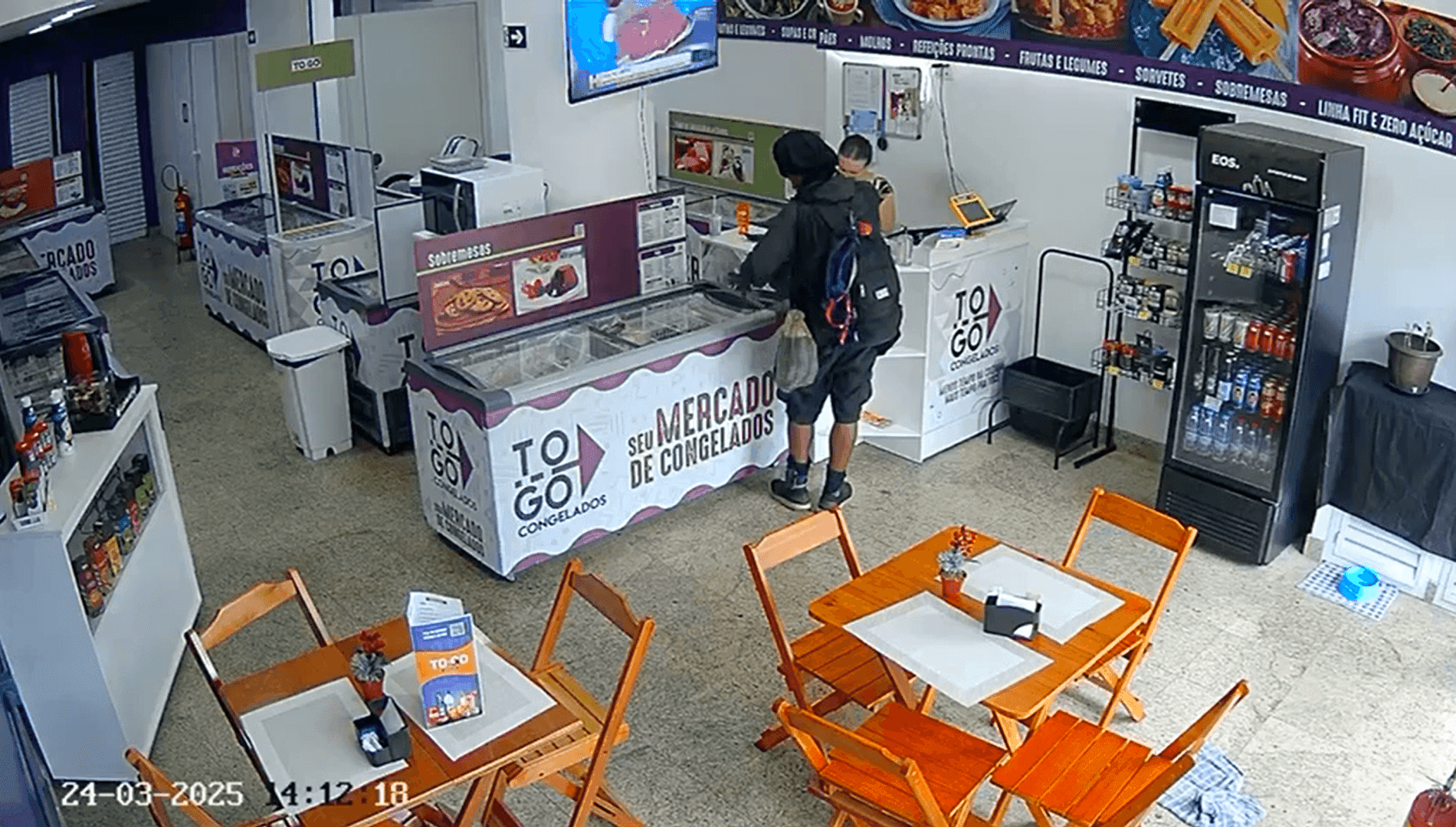 Em menos de 24 horas após o crime, o homem foi detido
