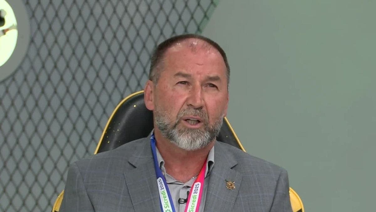 'Sou o presidente que mais trouxe dinheiro na história do futebol brasileiro', diz Augusto Melo