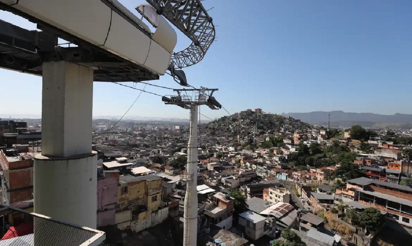 O Teleférico do Alemão parou de funcionar em 2016