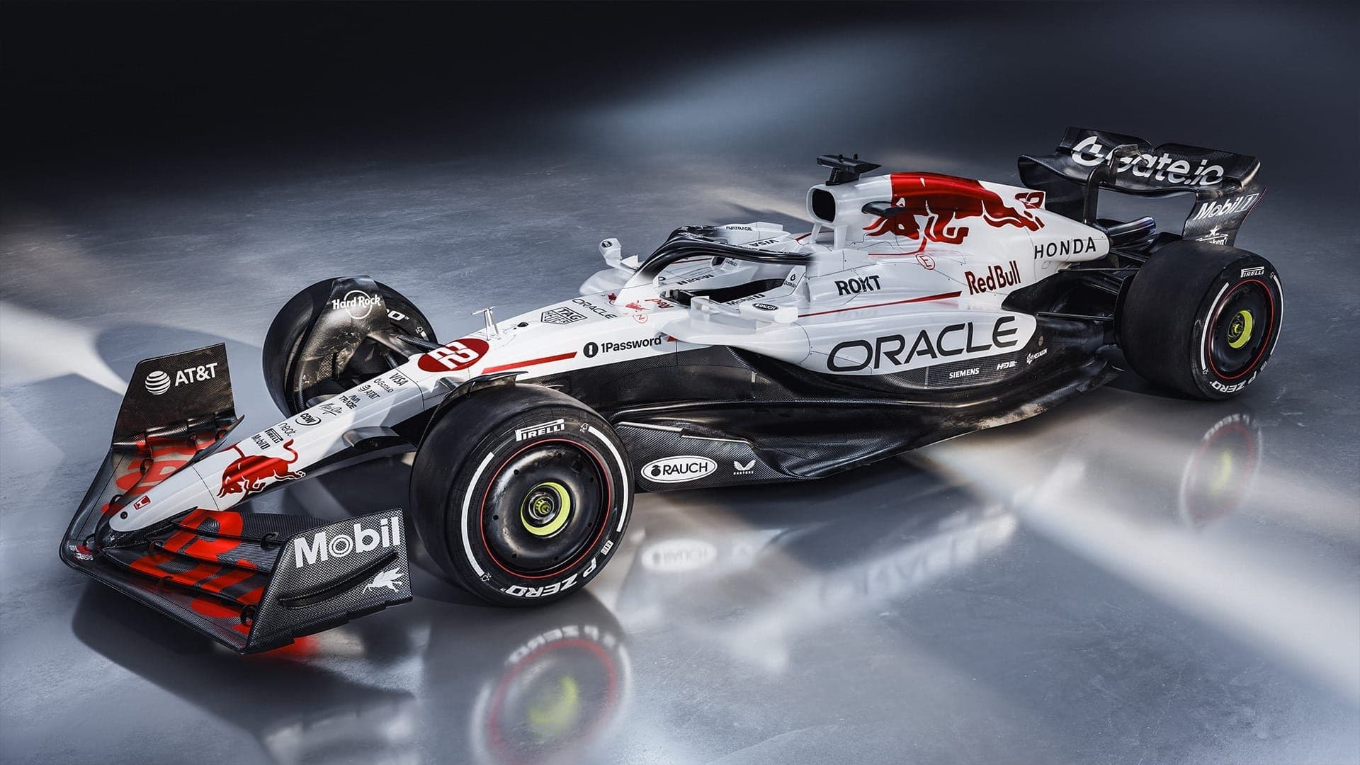 Red Bull presta homenagem à Honda com pintura especial para GP do Japão