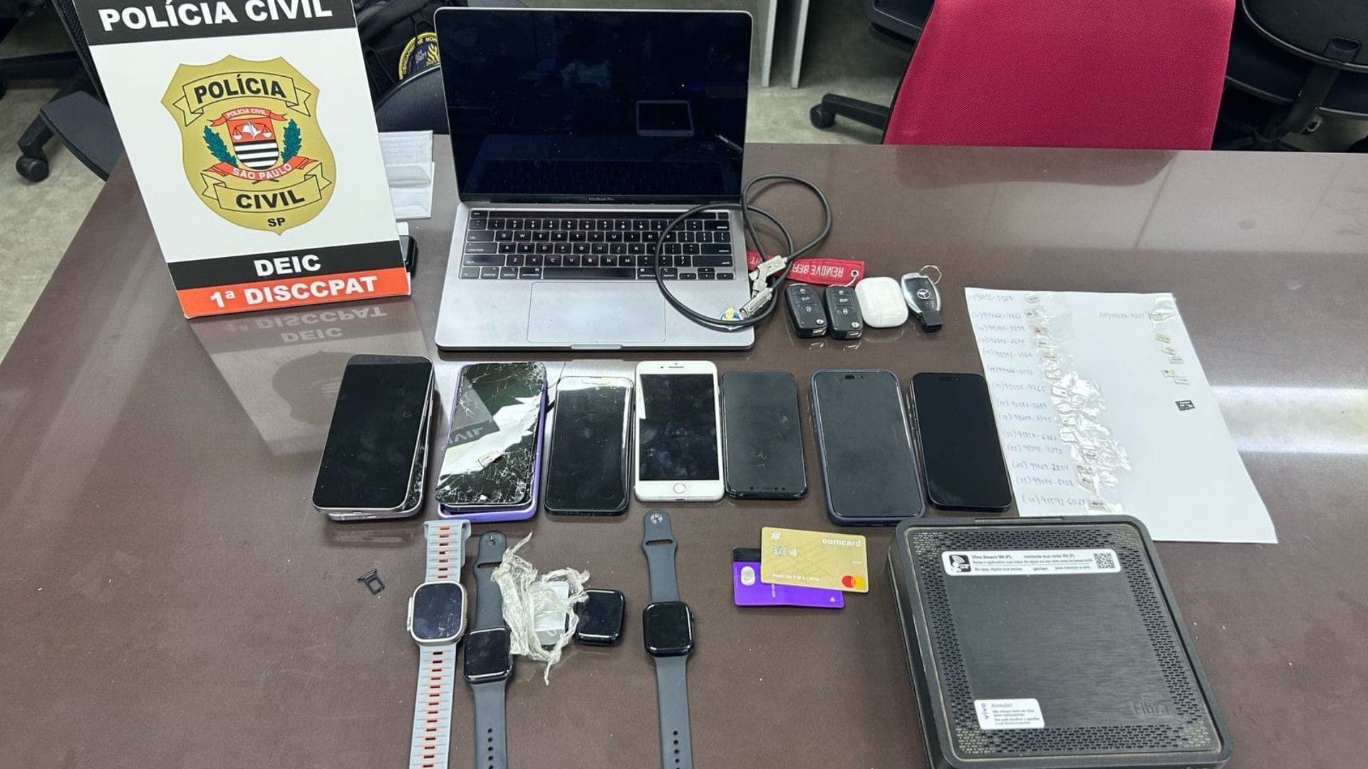 Polícia apreendeu notebook com programa que 'reseta' celulares roubados