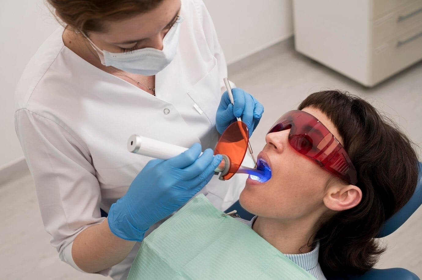 Clareador dental em gel caseiro - Whiteness Perfect