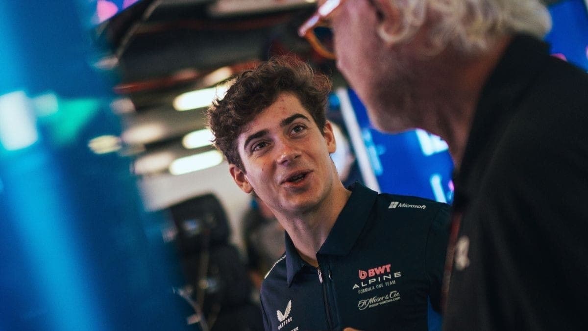 Colapinto realiza testes em Monza e provoca: 'Se os outros idiotas dormiram, agora é tarde'