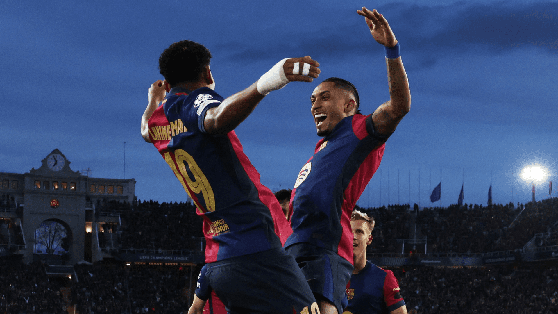 Lamine Yamal e Raphinha no Barcelona