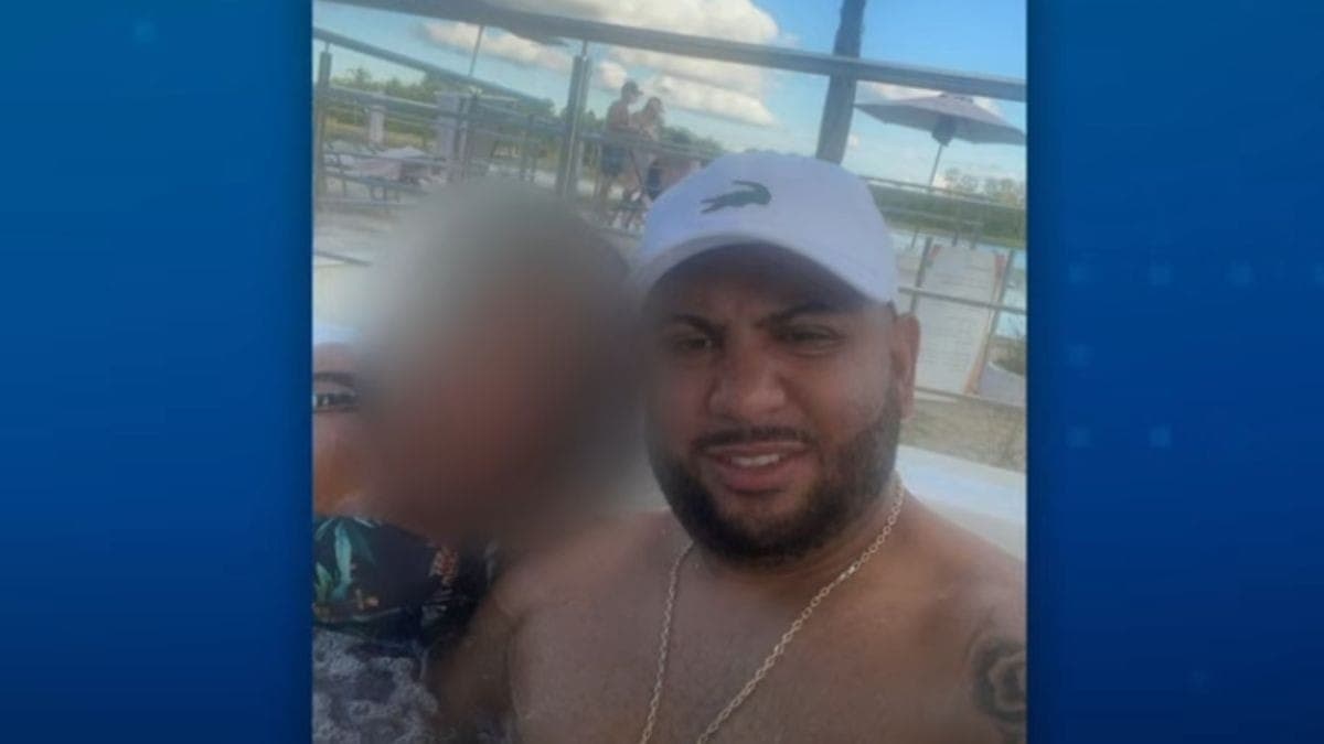 Homem é executado com dois tiros no pescoço em lava-rápido de SP
