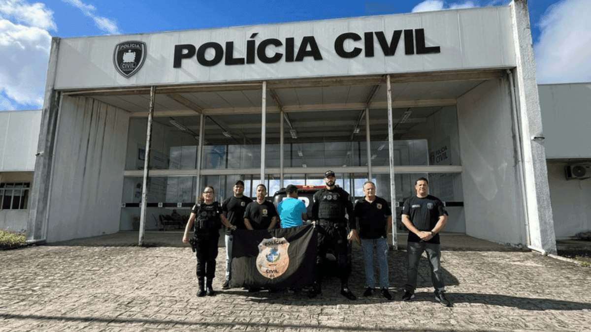 O ex-árbitro D'Guerro Batista Xavier, de 46 anos, foi preso nesta quarta-feira (9)