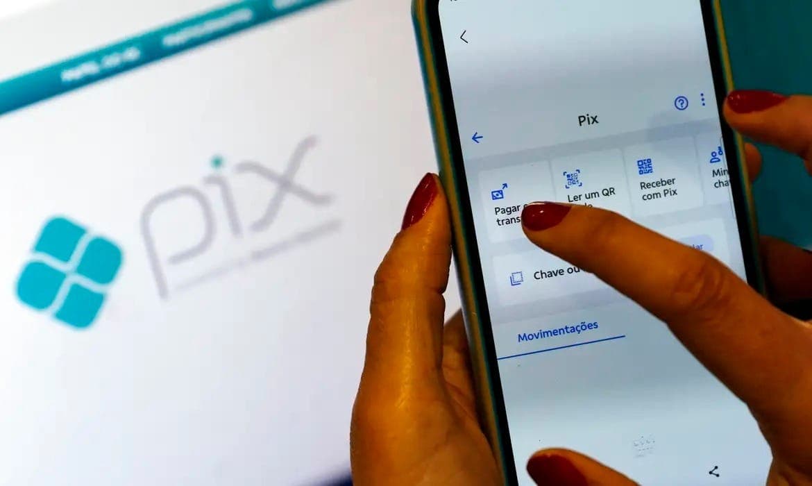 Cresce as busca dos brasileiros por golpes associados ao Pix no Google