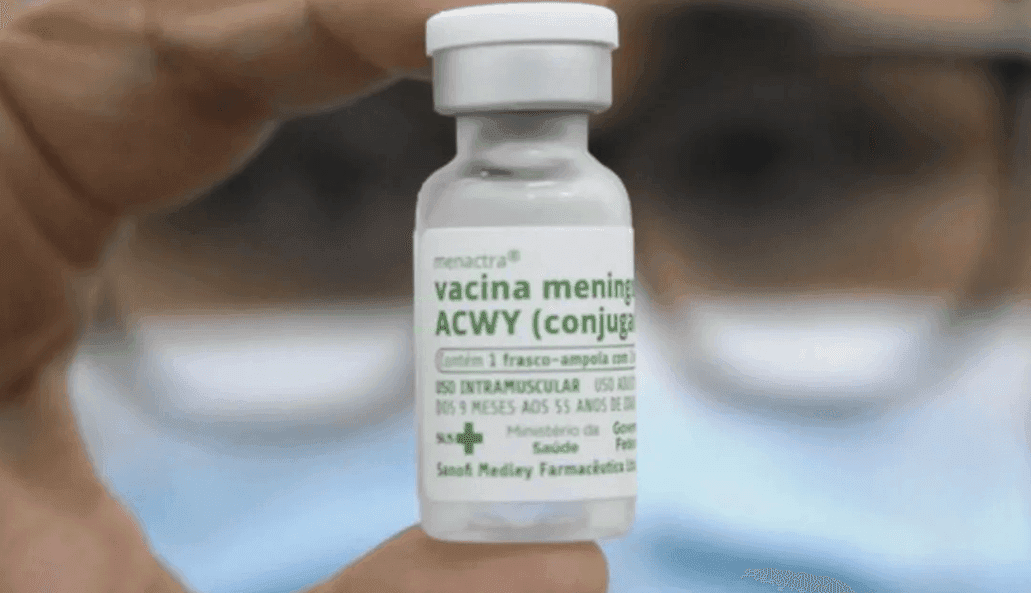 Vacina meningite