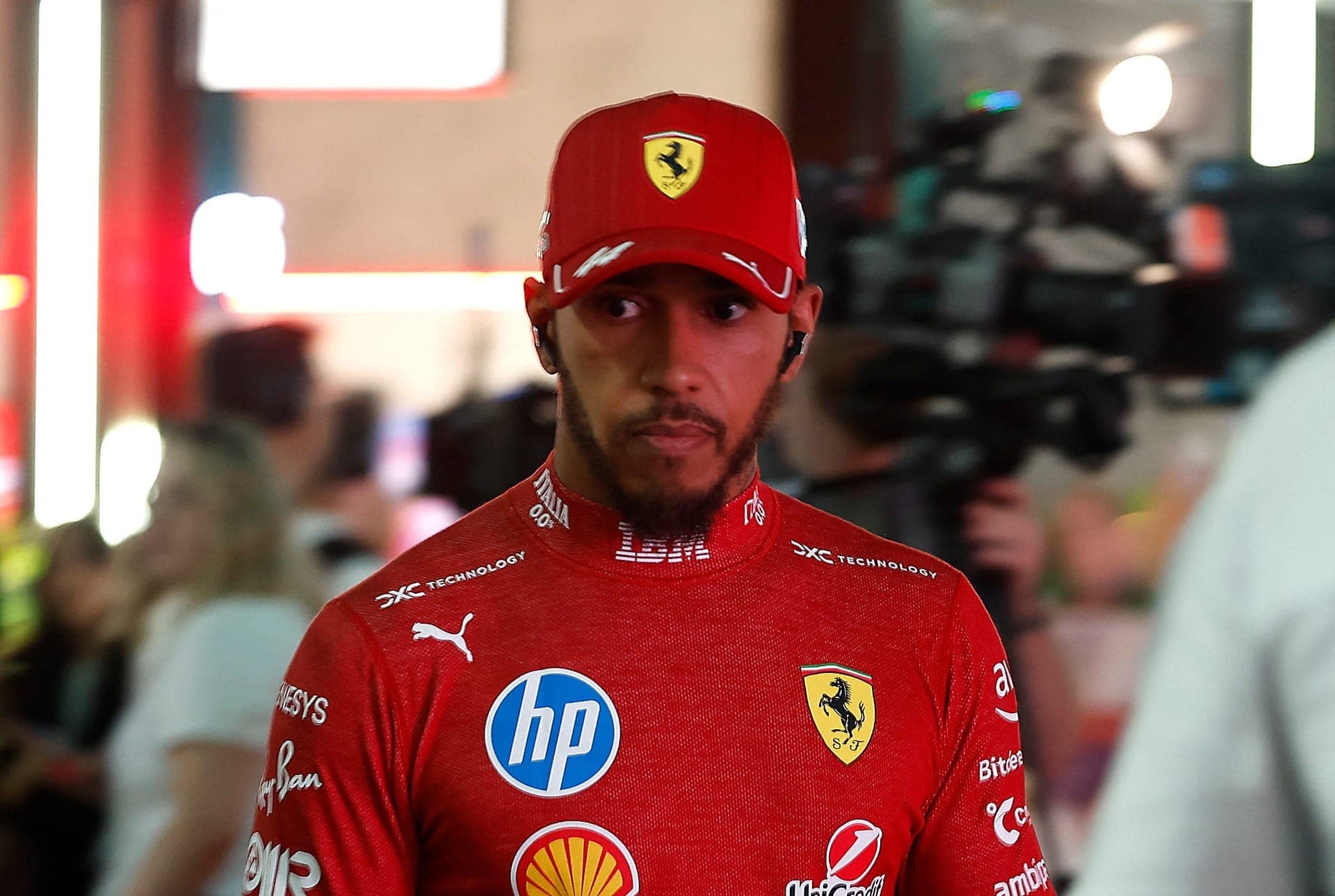 Hamilton admite dificuldades após TL2 em Jeddah: 'Estou tentando ficar no top-10'