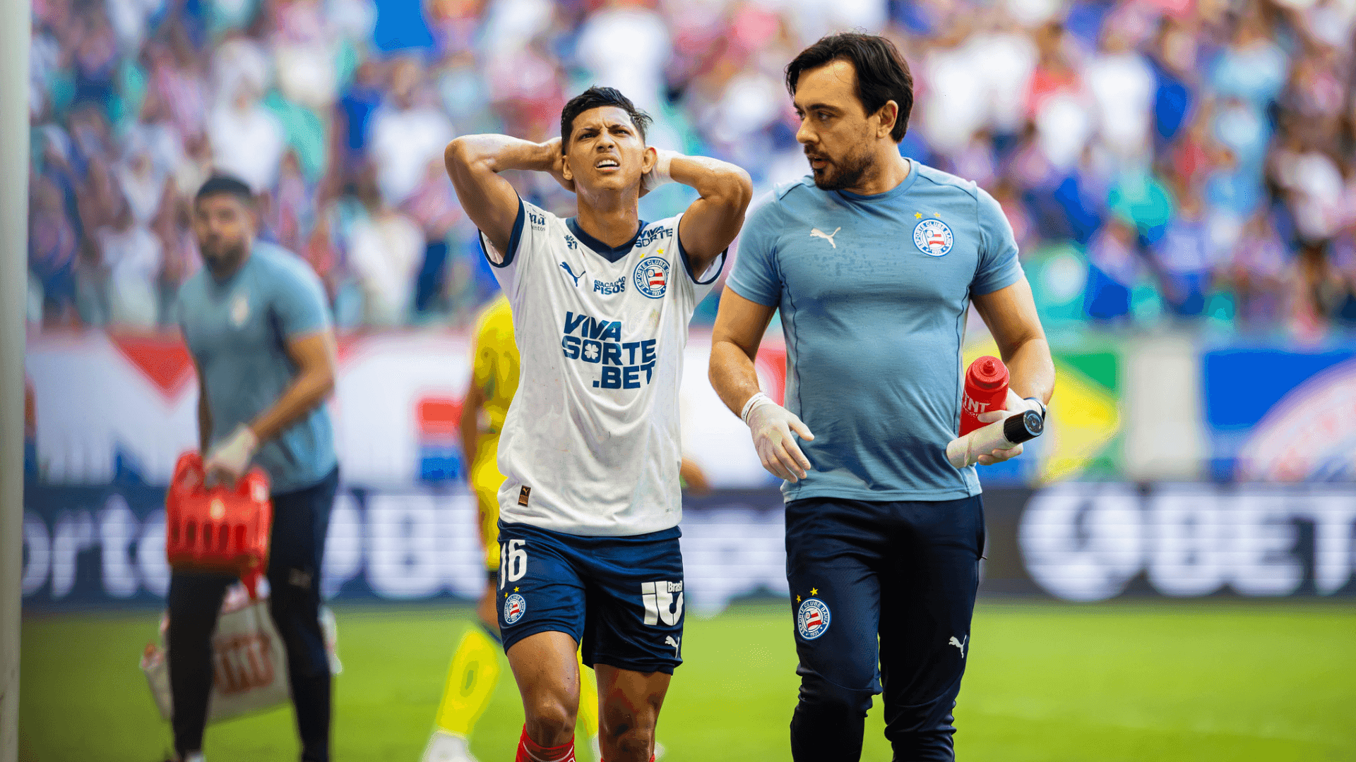 Erick Pulga, ex-Ceará, hoje joga no ataque do Bahia. Vai ter Lei do Ex?