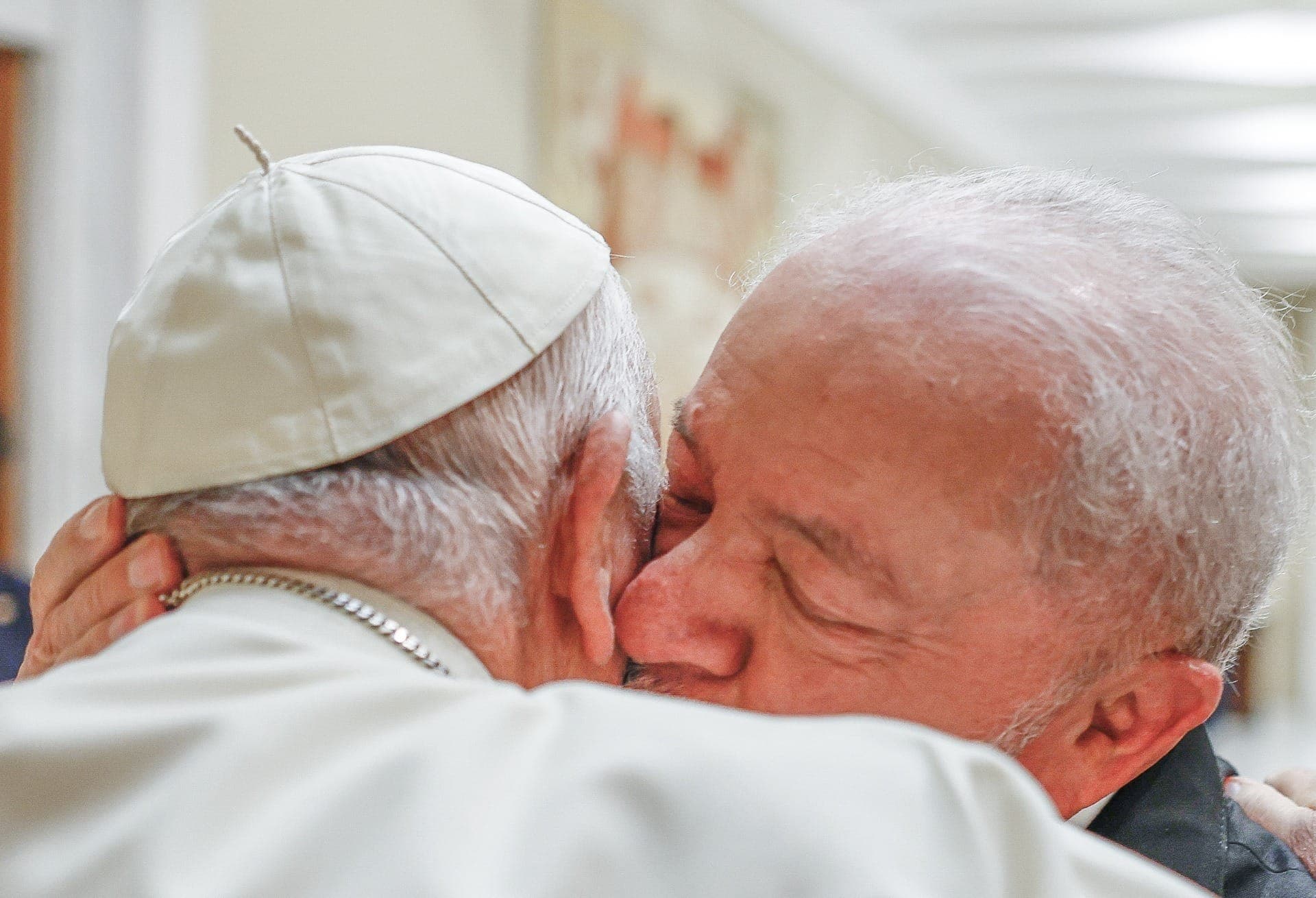 Presidente da República, Luiz Inácio Lula da Silva, durante encontro com Sua Santidade, Papa Francisco, em 21 de junho de 2023