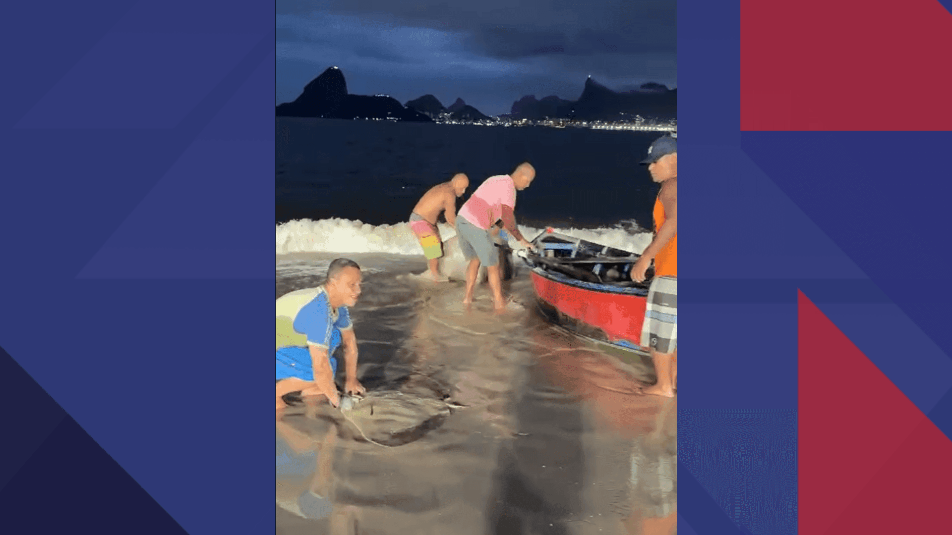 A testemunha conta que chegou a ligar para a Polícia Militar, Bombeiros e Prefeitura de Niterói.