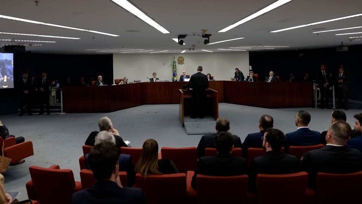 Primeira Turma da Corte rejeitou as nulidades apresentadas pelas defesas