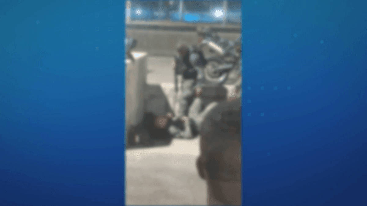 Perseguição policial termina em acidente e PMs feridos no Rio de Janeiro
