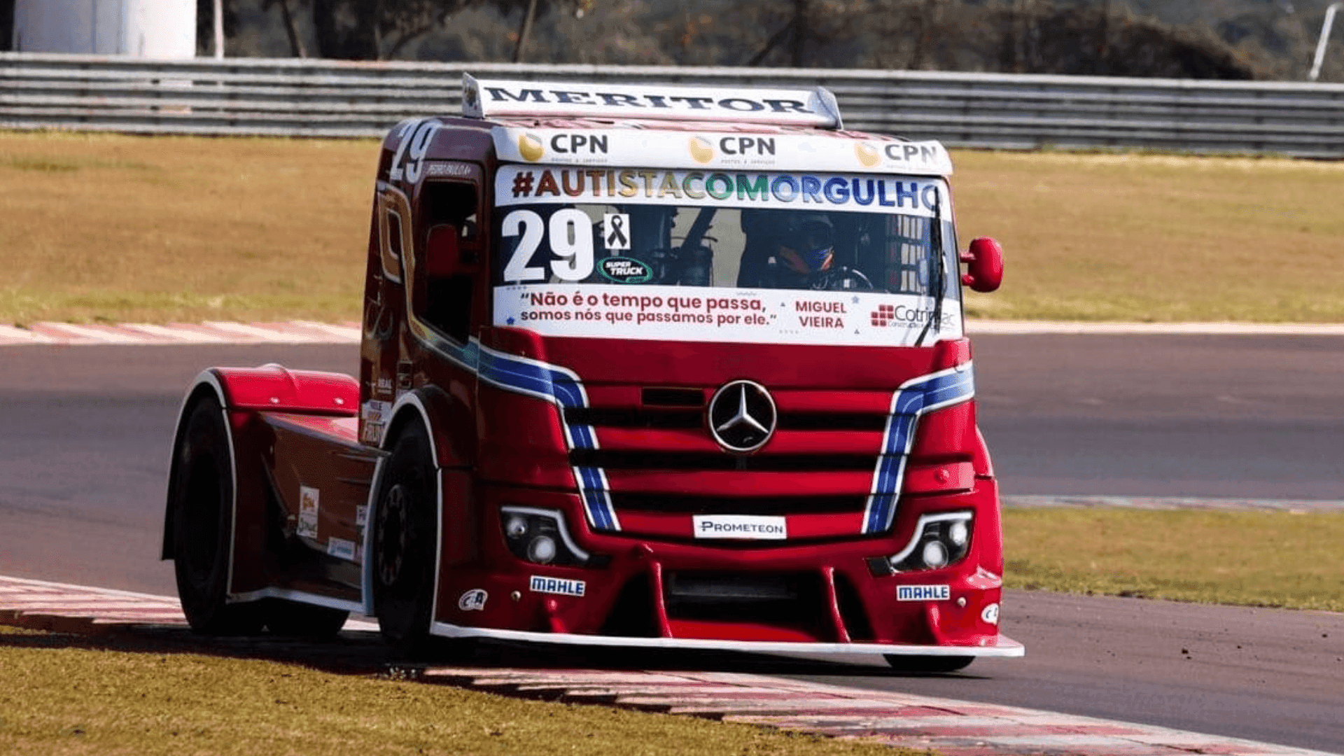 PP Fernandes quebra barreiras como piloto autista na Copa Truck