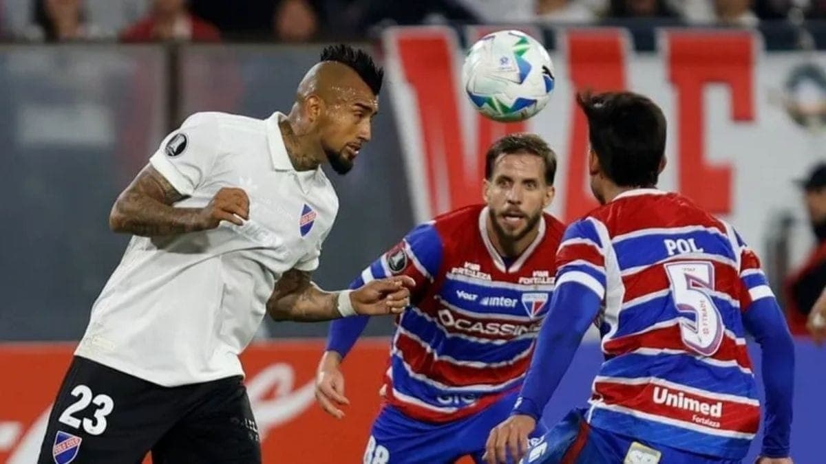 Partida estava empatada sem gols quando foi suspensa