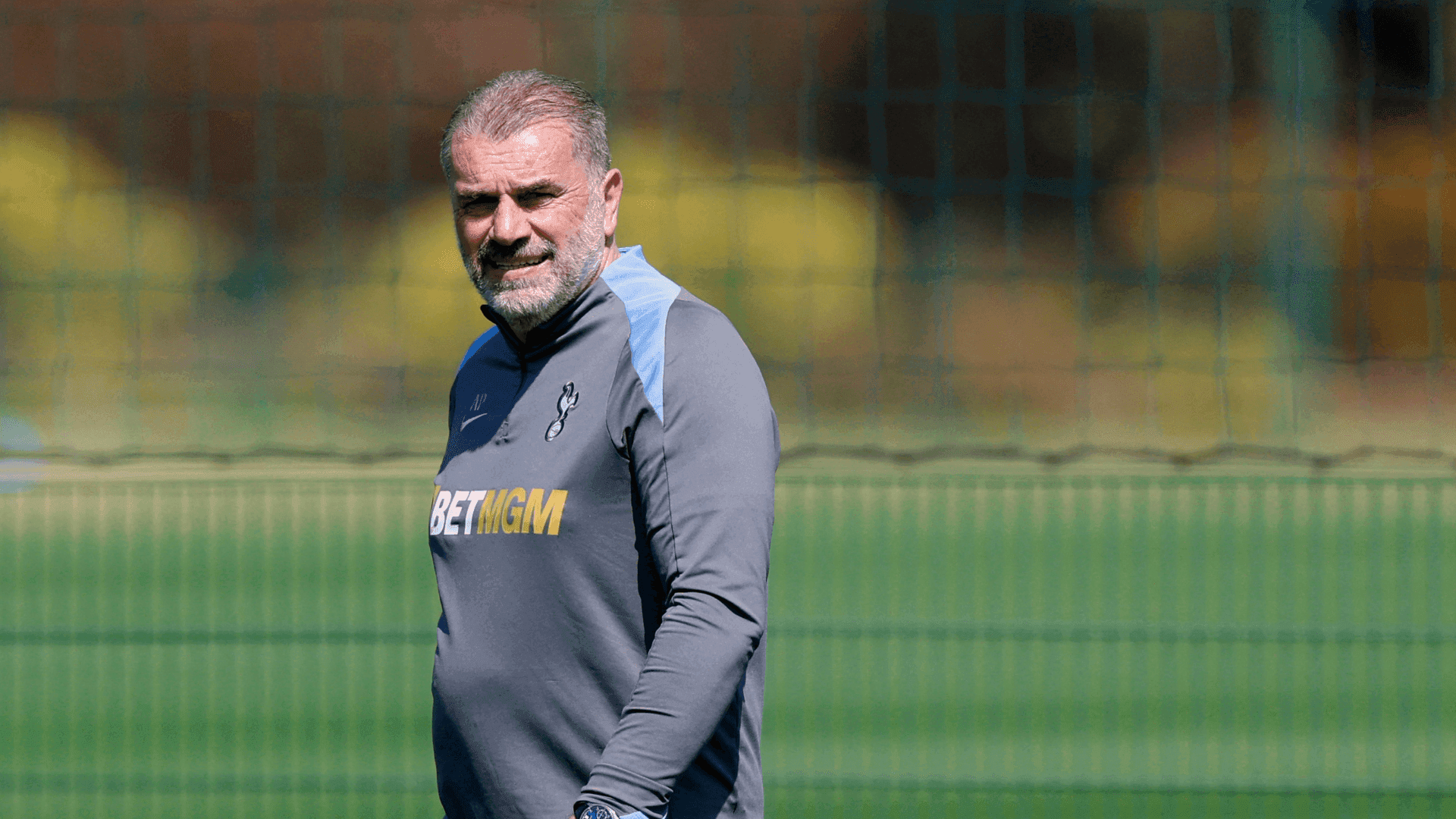 Spurs de Ange Postecoglou çprecisa garantir um bom resultado em casa, nesta quinta, pelas semifinais da Europa League