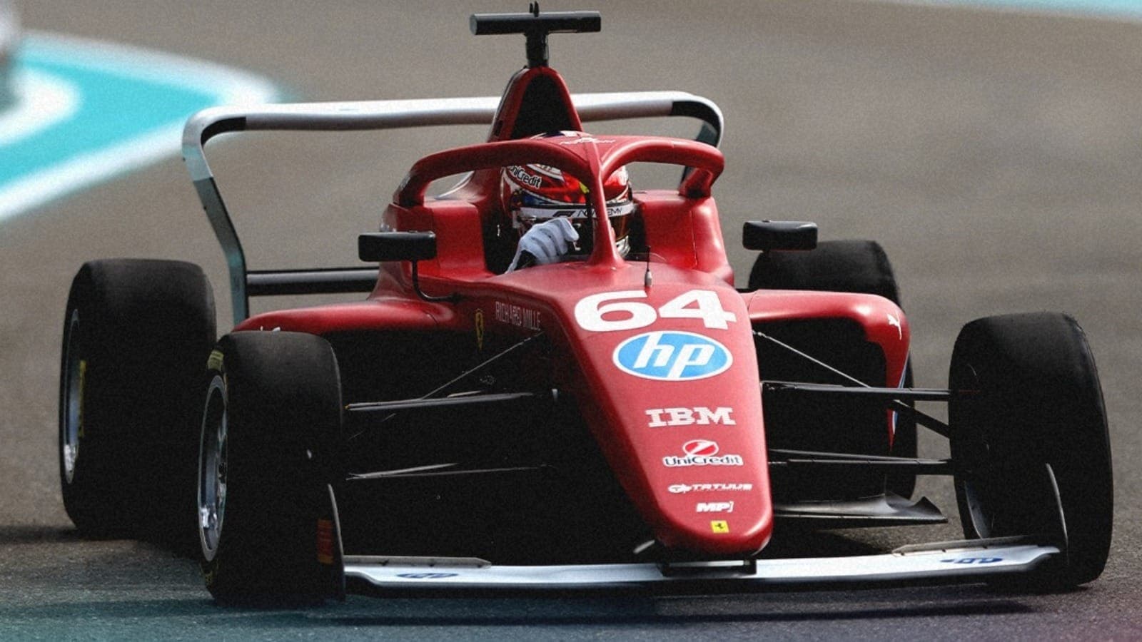 Holandesa da MP Motorsport, apoiada pela Ferrari, marcou 1:58.545 na melhor das 17 voltas que registrou