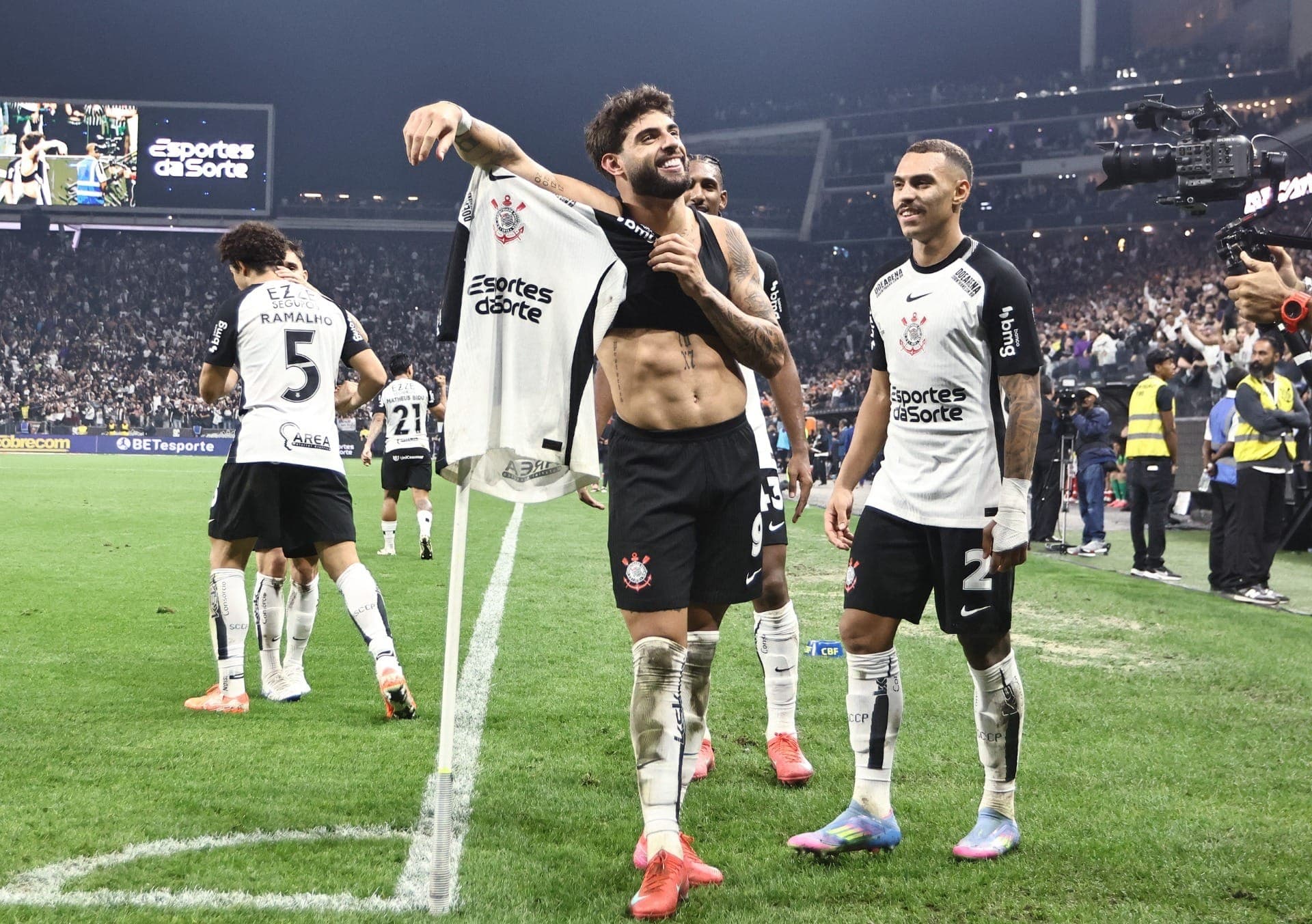 Yuri Alberto fez hat-trick na Arena do Corinthians