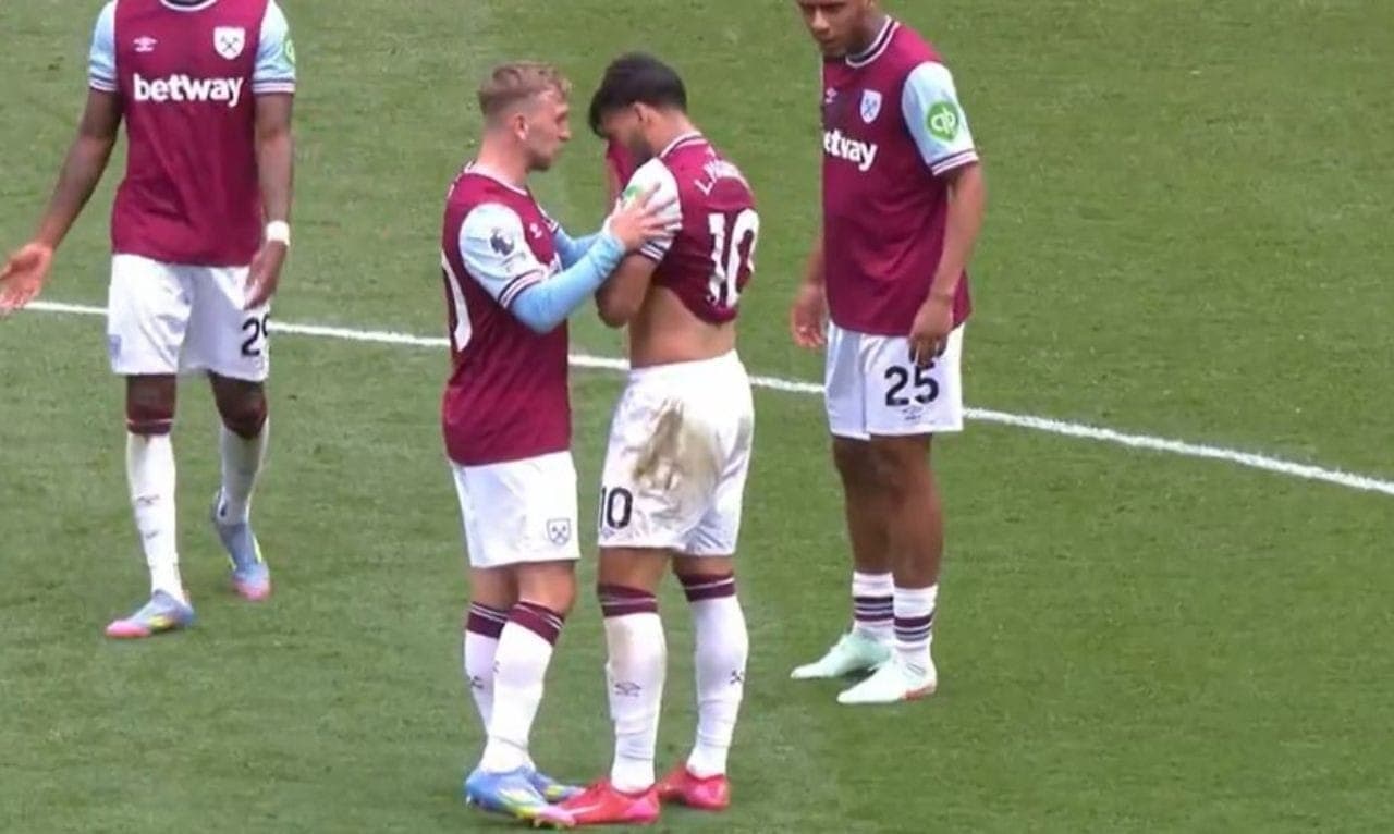 Paquetá durante West Ham x Tottenham